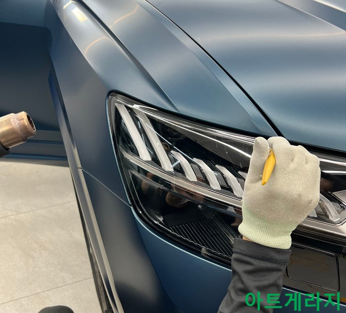 성남 판교 수정구 / PPF / 아우디 RSQ8 전체 무광 카바차 PPF & 실내 PPF / 아우디 / Q8