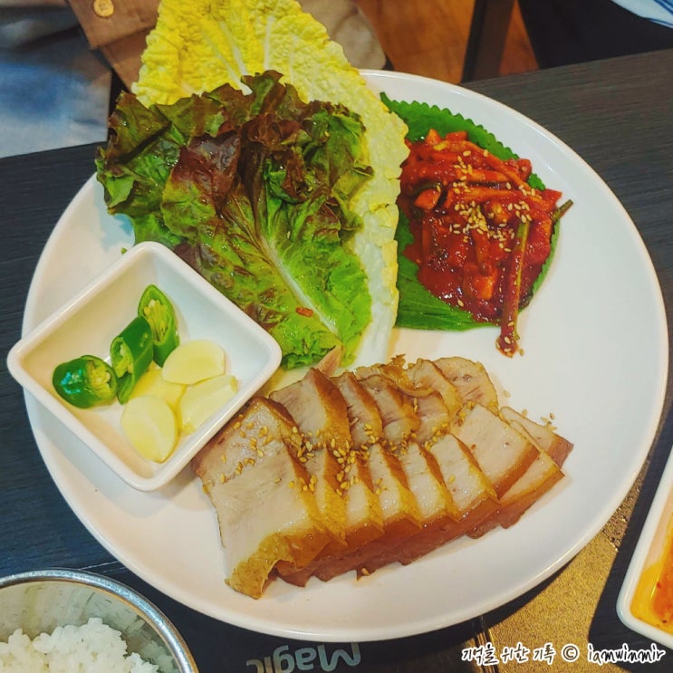 가산동 가산디지털단지역 점심, 칼국수 포함된 보쌈정식 가산동 가산디지털단지역 점심, 칼국수 포함된 보쌈정식