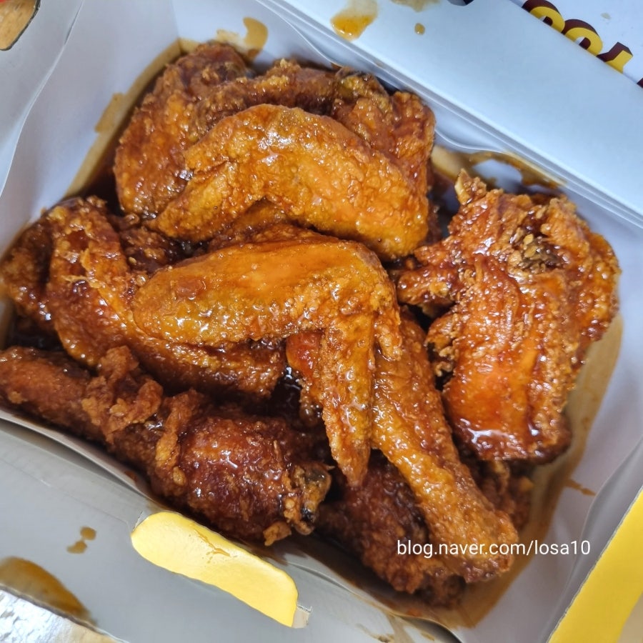 치킨마루 영통월드마크점 사진 6
