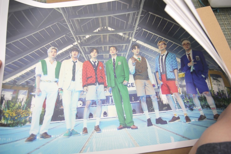 잘 팔리는 BTS 고화질 화보집 정식 라이센스 제품 잘 팔리는 BTS 고화질 화보집 정식 라이센스 제품