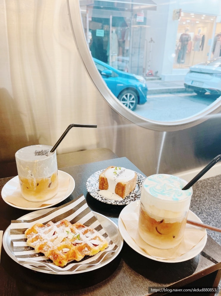  정성 가득! 맛있는 수제디저트가 있는 작지만 소듕한 원주감성카페 “어토프”