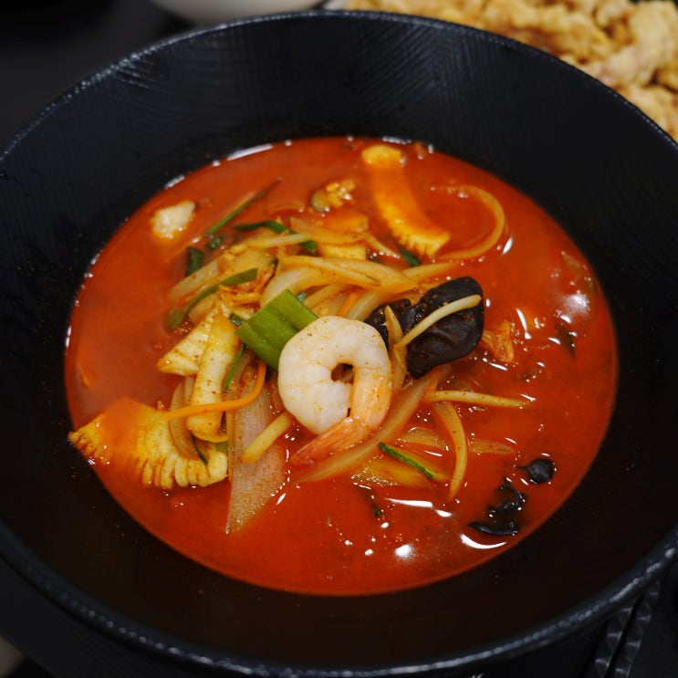  깔끔한 맛, 부산 밀면맛집 기장시장맛집 "가미밀면짬뽕"