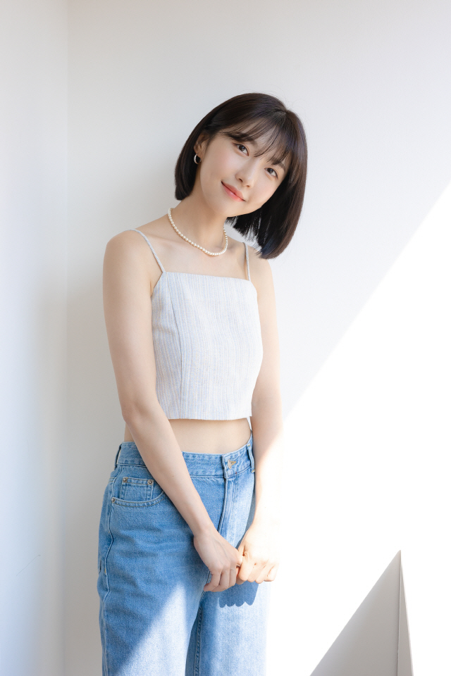 신인 배우 주현영, 주기자에서 동그라미로...더 큰 성장을 위해 열심히 "광고 찍어 집안 도움돼 기뻐" 신인 배우 주현영, 주기자에서 동그라미로...더 큰 성장을 위해 열심히 "광고 찍어 집안 도움돼 기뻐"