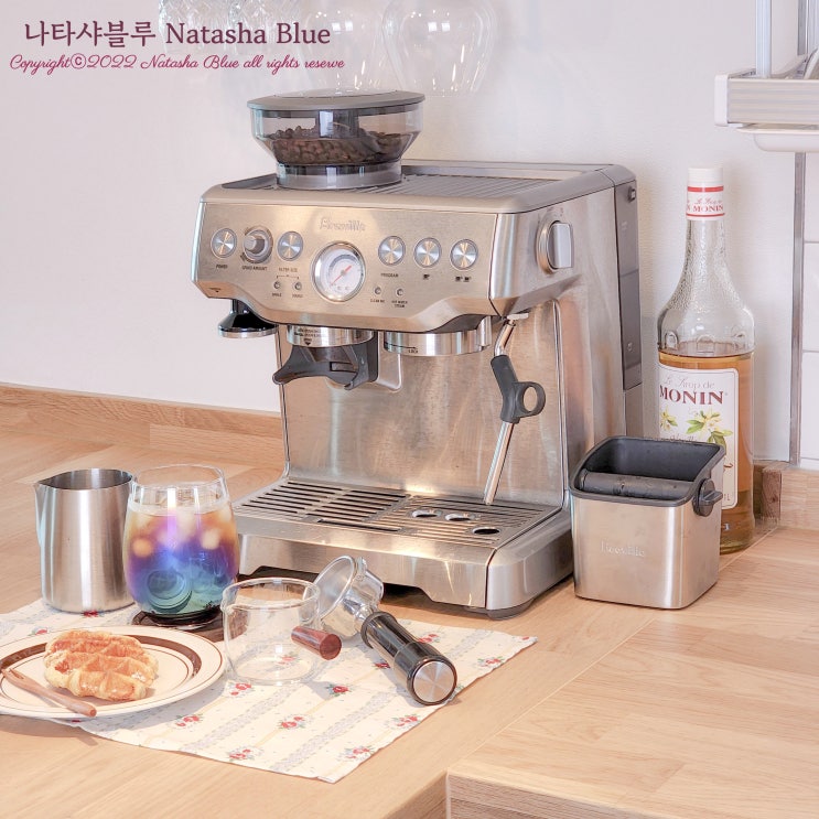  브레빌870 가정용 반자동커피머신 N년 사용후기