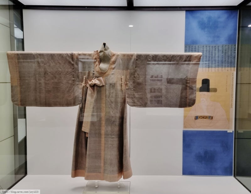 숙명여자대학교박물관 : The Journey of Lord Heungwans' Garments : 네이버 블로그