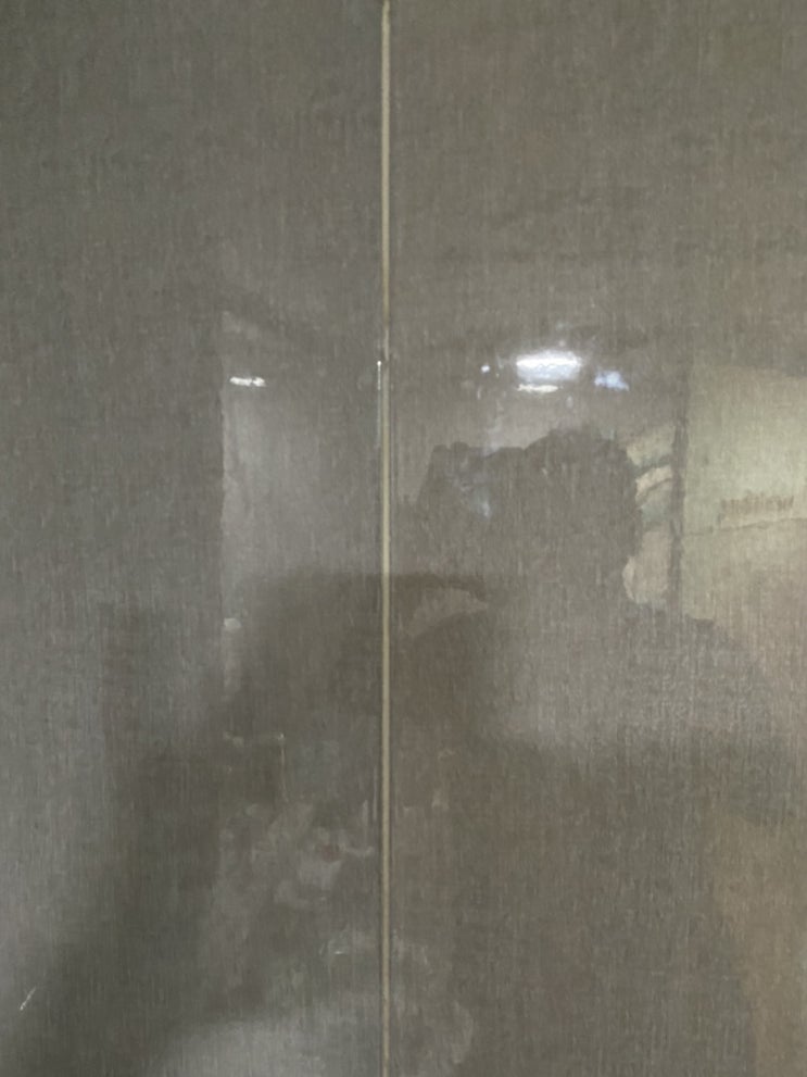  샤워실칸막이 철거한 후 피스자국제거 화장실 공간 확보