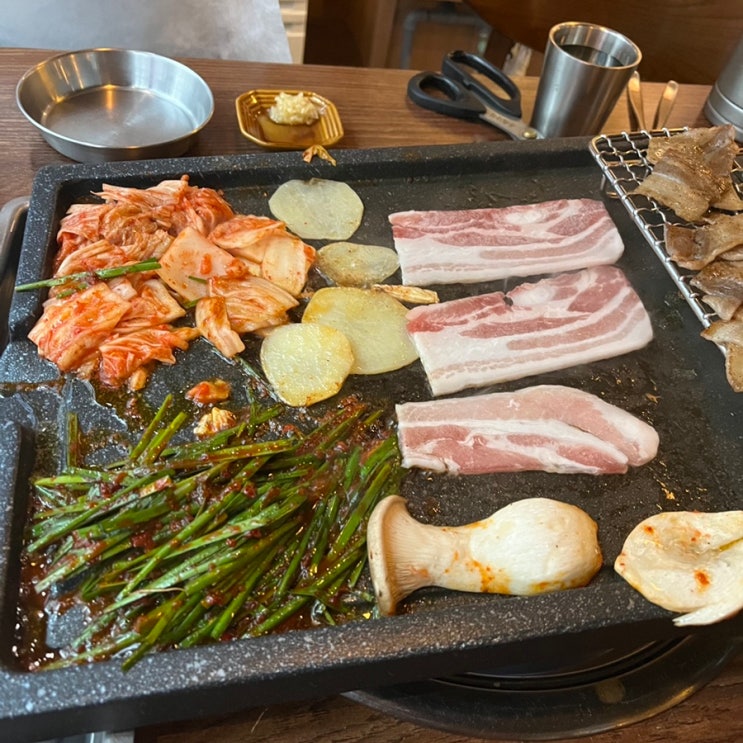 [범계] 호랑이상회 : 꽁꽁 숨어있는 냉삼 맛집, 냉삼이 땡기는 날