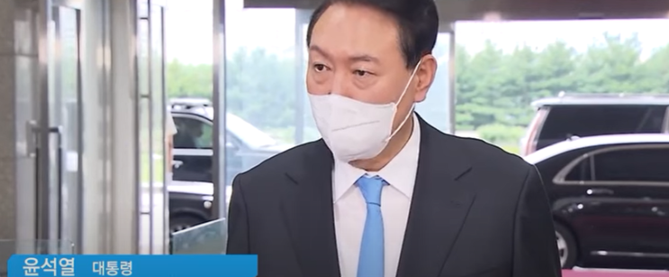 대통령실 이례적 상황 펼쳐져... 전 직원에게 날아온 이메일... 내부 감찰 논공행상 분골쇄신 대통령실 이례적 상황 펼쳐져... 전 직원에게 날아온 이메일... 내부 감찰 논공행상 분골쇄신