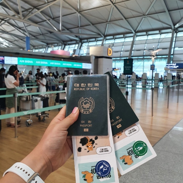  교통약자(노약자, 장애인, 임산부)우대출구 이용 - 인천공항 패스트트렉