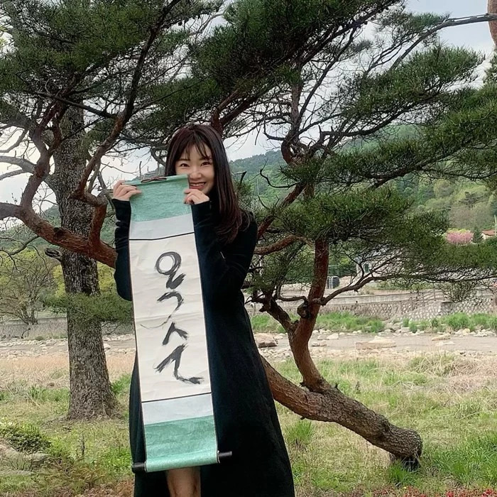 '나는 솔로' 9기 출연자 옥순, "솔직히 영숙님이랑 안 친하죠?" 질문에 "둘이 방배동에서" 레전드 대답 '나는 솔로' 9기 출연자 옥순, "솔직히 영숙님이랑 안 친하죠?" 질문에 "둘이 방배동에서" 레전드 대답