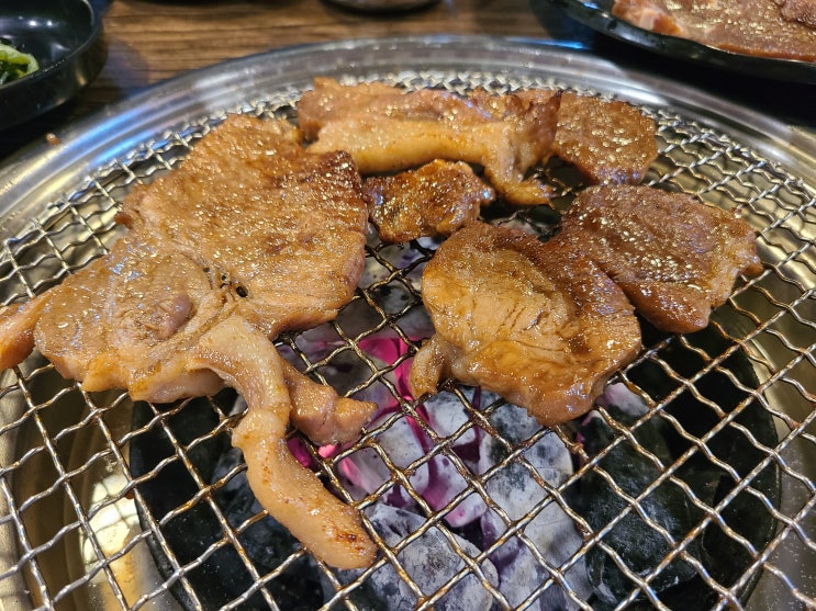  제주 도두봉 맛집, 인심 넘치는&동네 사랑방 같은 '만배식당'
