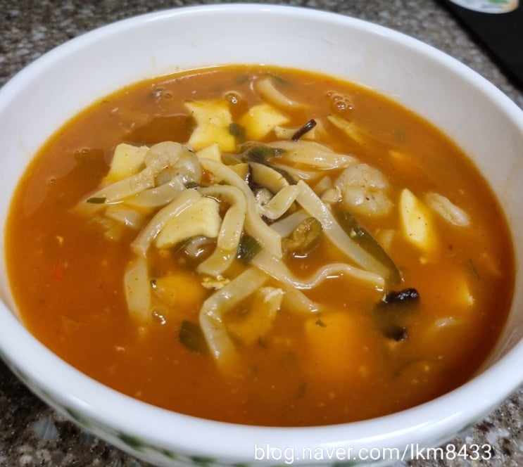  CJ제일제당 얼큰 버섯칼국수/걸죽한 국물칼국수