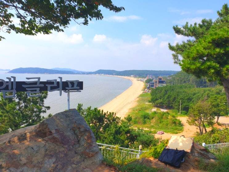  영종도 바다뷰 절벽 카페 엠클리프