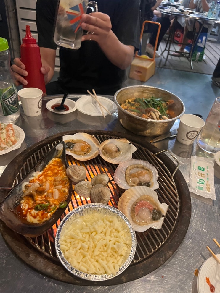  친구들과 양양여행 현남면 식도락 후기 토스트, 조개구이, 햄버거, 나시고랭, 문어요리 7곳