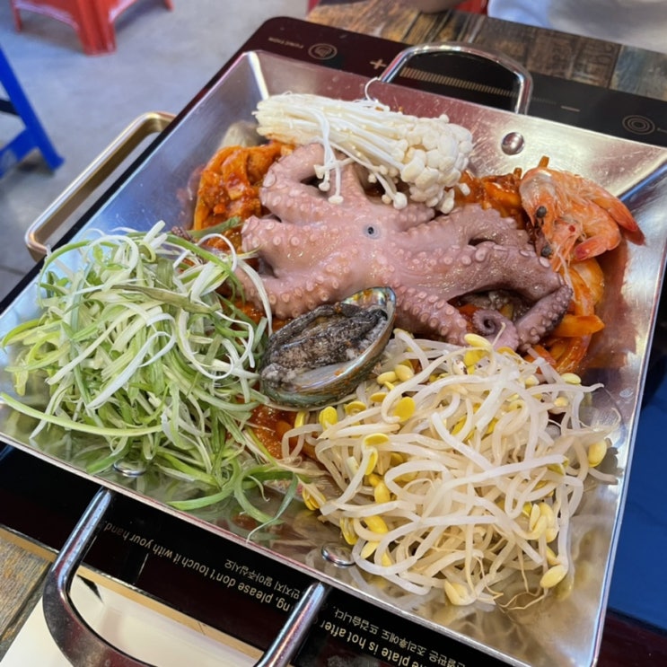  여수 낭만포차거리 즐기기 꿀팁! (돌문어삼합, 낙지호롱이, 해물라면)