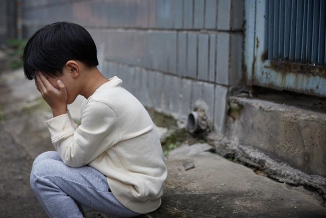 학대받고 버려진 경계선 지능 아동에게 손 내민 '누구도 안 할 일' 한 게임회사