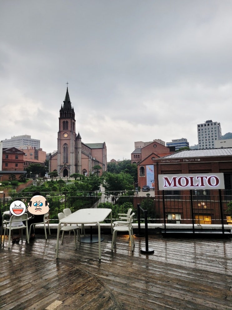  명동여행) 명동성당 뷰를 가진 카페 몰토(molto)