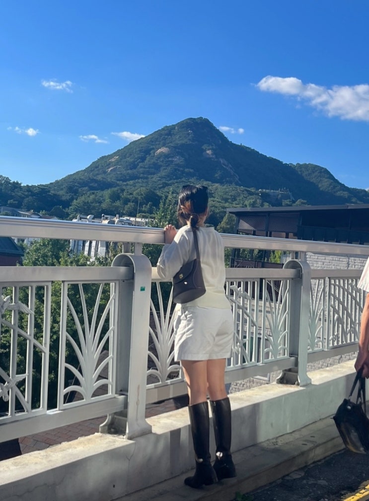  북촌&익선동&광화문_종로 접수 완료_진작카키/하프커피/땡스오트/리뉴얼 된 광화문