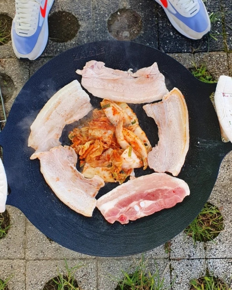 캠핑 필수품 자이글 그리들 36cm 고민 말고 큰 거 사세요!