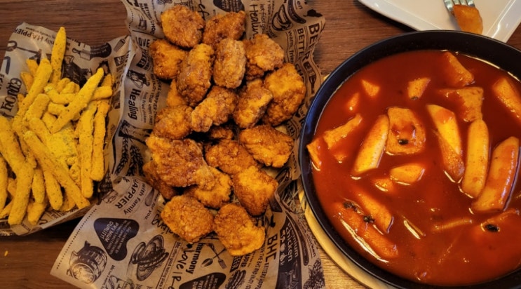 [광화문/종로] 맛집 : 치떡세트 생맥 안주 맛집 / BHC 치킨 종로점