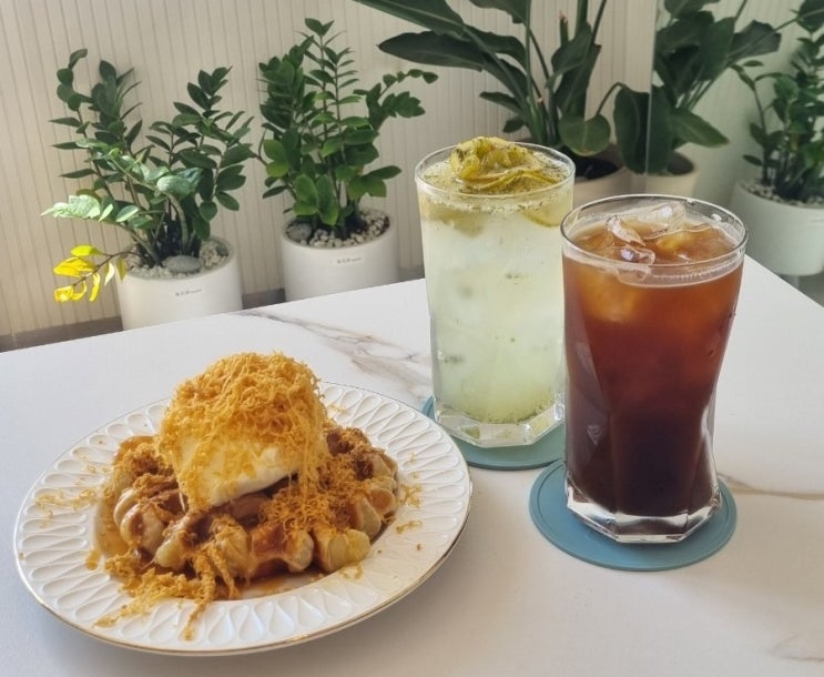 시흥 디저트 카페 '줄리브 시흥신천점'