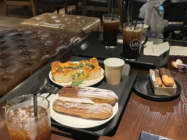  논현동 이디야커피랩 주차가능한 대형카페 추천