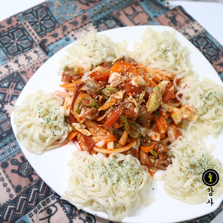  백종원 골뱅이소면무침 만드는법 : 양념이 맛있는 백선생 골뱅이통조림 요리, 칼국수 삶는 법 삶는시간