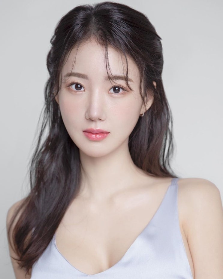 '강남 비키니녀' 임그린, 오토바이 퍼포먼스 선보인 뜻밖의 이유 "2년 전 지인의 죽음" 과거사 고백 '강남 비키니녀' 임그린, 오토바이 퍼포먼스 선보인 뜻밖의 이유 "2년 전 지인의 죽음" 과거사 고백
