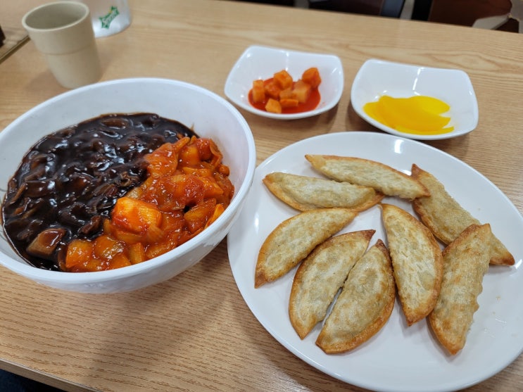  광주 동구 전남대학교병원 맛집 '향루', 비벼 먹는 짬짜면으로 혼밥하기 좋아요~