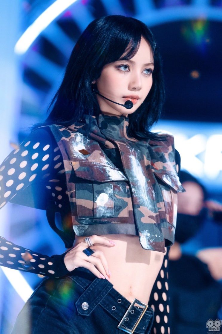 '2년 만에 귀환' 블랙핑크 지수 제니 로제 리사, 깜찍하고 독보적인 카리스마로 K-POP의 여왕들 '2년 만에 귀환' 블랙핑크 지수 제니 로제 리사, 깜찍하고 독보적인 카리스마로 K-POP의 여왕들