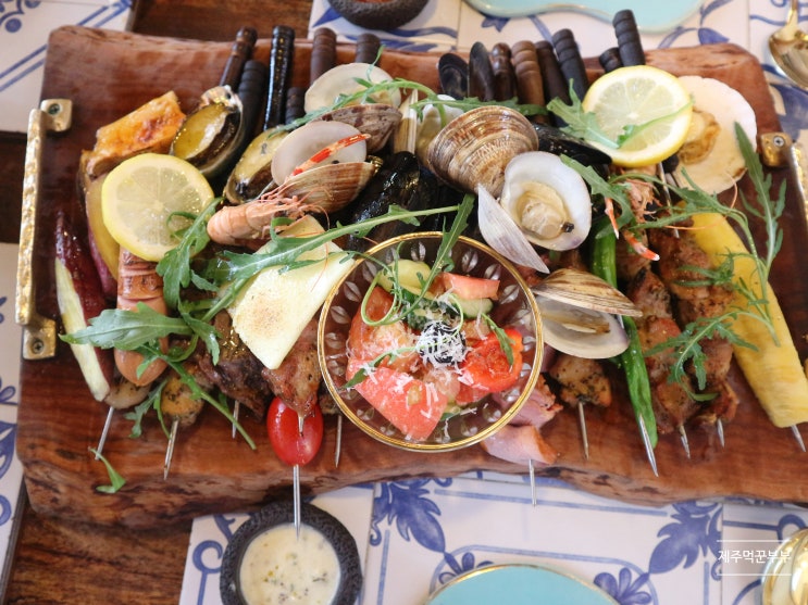 서귀포레스토랑 그리스 지중해식 호근동맛집  자연스러운식당