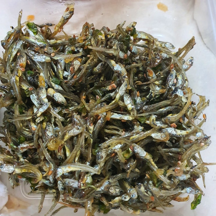  바삭한 멸치볶음 청양 고추도 넣어서 만드는 방법 레시피 공유
