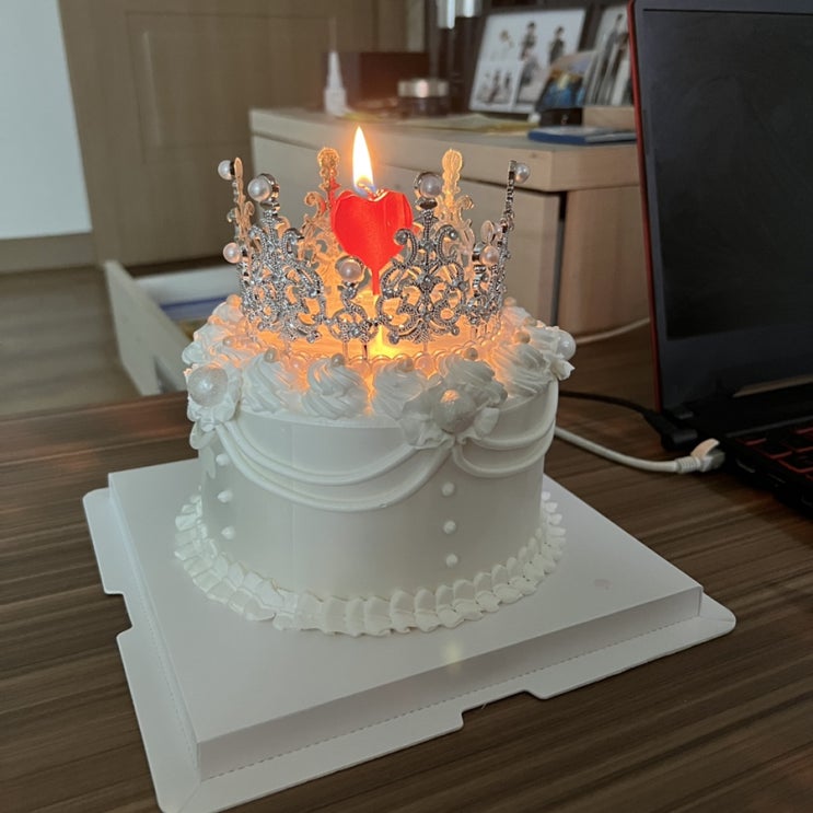  익산맛집 수제케이크맛집인 줌갤러리카페정이든케이크 기념일 생일날 이용하기 좋은 이색카페 미술관카페 전라도맛집 주문제작케이크 전문