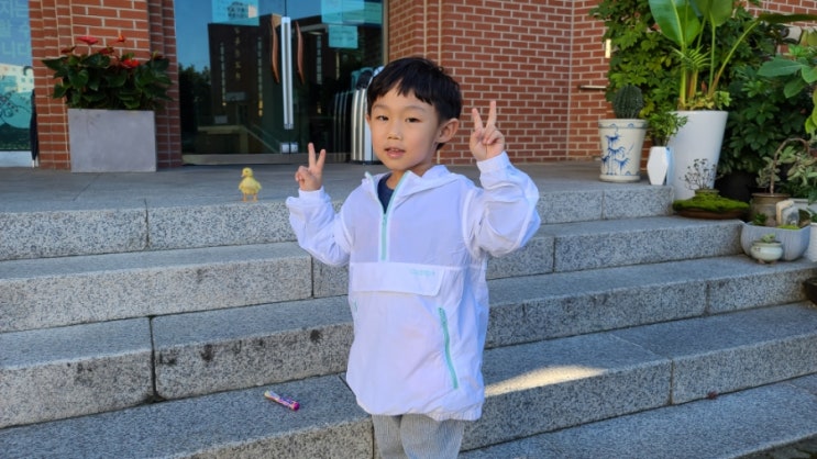  유아 옷브랜드 클로토이 마카롱 윈드 자켓 키즈바람막이