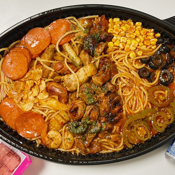 배달맛집 직구삼 신메뉴 삼겹게티 짱맛 배달맛집 직구삼 신메뉴 삼겹게티 짱맛