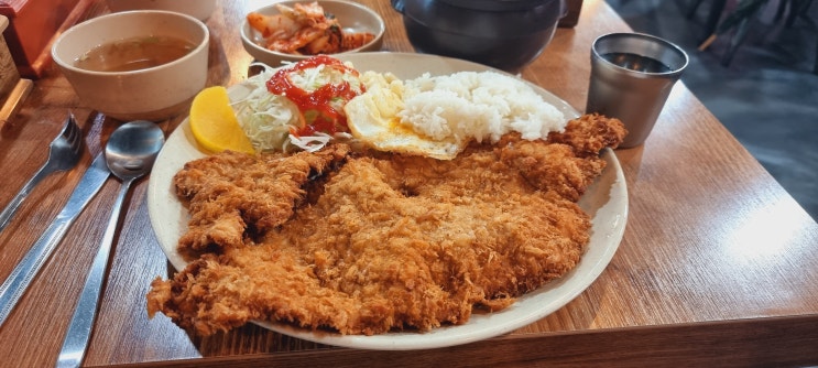  영등포시장 희락돈까스  "매운돈까스" 영등포시장역 맛집: 서울/영등포