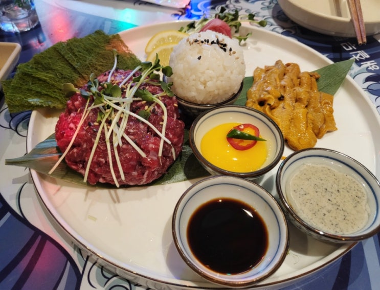  [연남동/홍대] 맛집: 육회가 맛깔난 우니육회 맛집 / 맛깔 1987