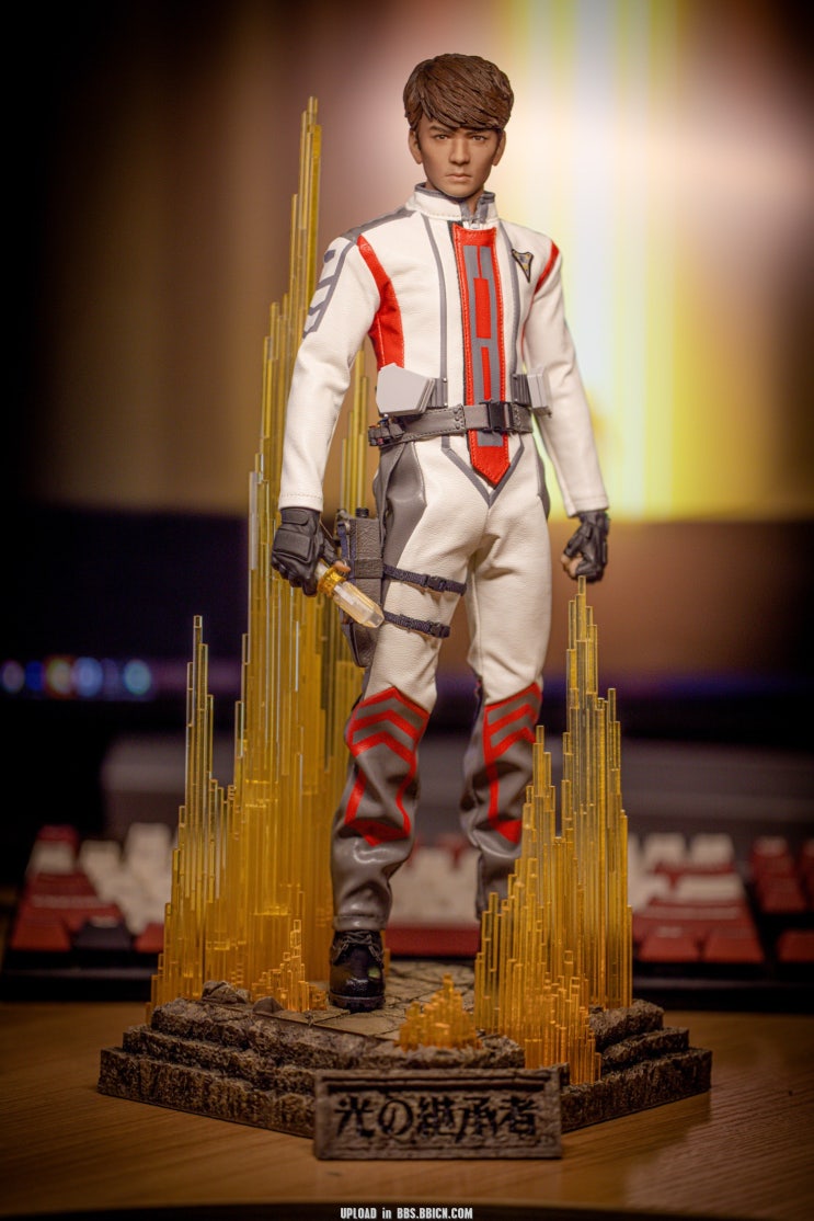  『VTS TOYS』  1/6 Ultraman Tiga : Madoka Daigo 울트라맨 티가 : 마도카 다이고 실제품 [해외 리뷰]