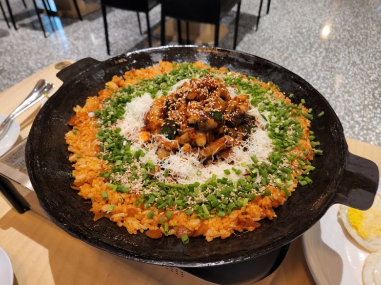  송파구청맛집 지강낙곱새 잠실점 + 인생네컷 개이득 후기