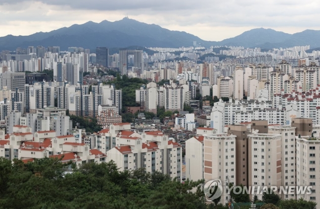 "집 살 때 아니다"…서울 아파트 매매수급지수 17주째 하락 "집 살 때 아니다"…서울 아파트 매매수급지수 17주째 하락