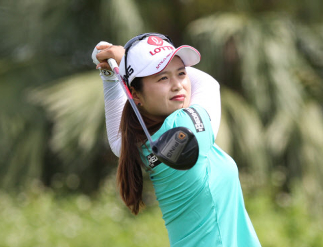 <b>최혜진</b>, LPGA 다나<b>오픈</b> 공동 <b>선두</b>...김효주는 1타차 공동 4위