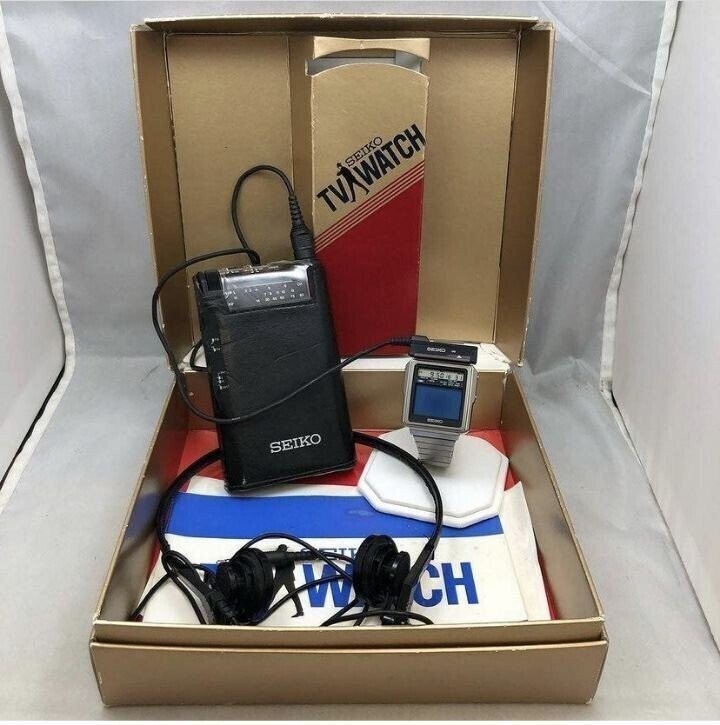  2-30년전 일본에서 만든 웨어러블 tv (tvwatch by seiko)