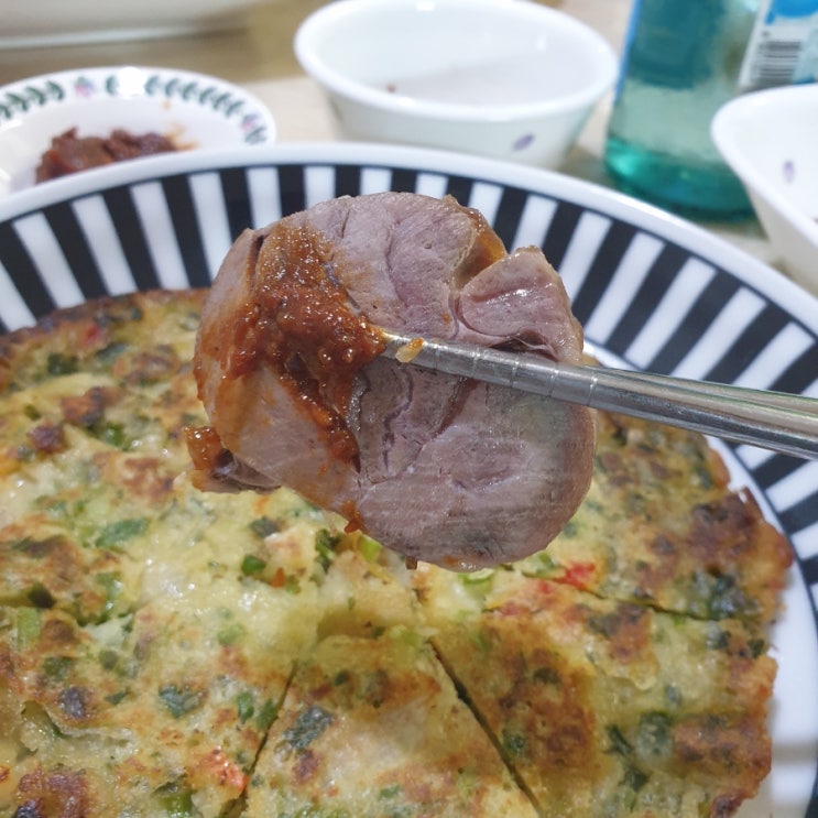  교동식품 흑마늘 순살족발+해물부추전(간편안주)