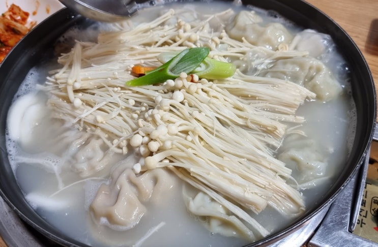  의왕 고천동에서 점심으로 가성비 좋은 손만두 전골 맛집 추천 : 명가