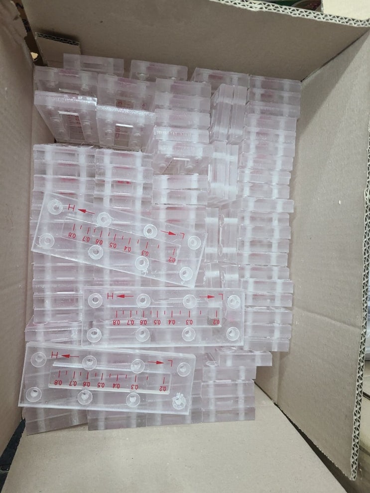  수지명판 11, 아크릴명판