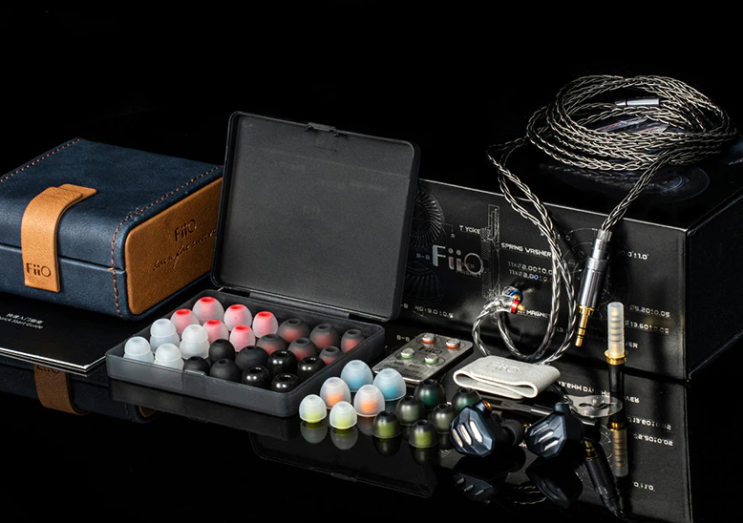  1DD+4BA 하이브리드 이어폰, Fiio FH7S