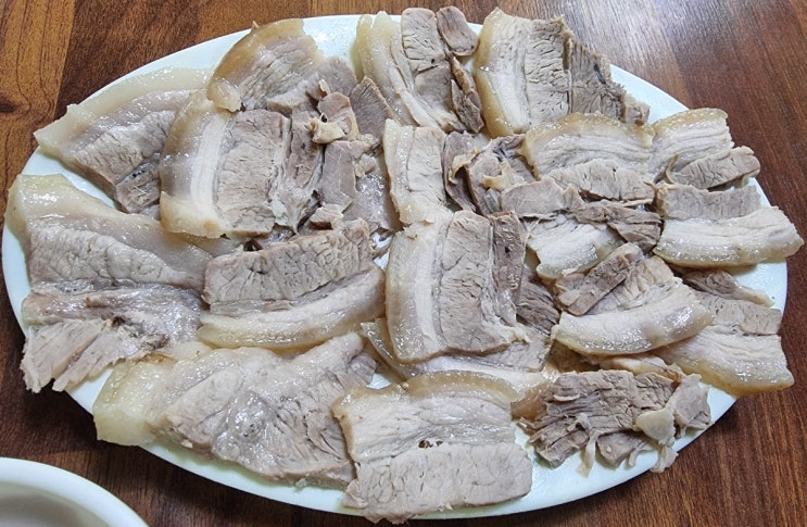  [영도 맛집] 뜨끈하고 깊은 국물이 끝내주는 곳, 영도 남항시장 제주할매순대국밥