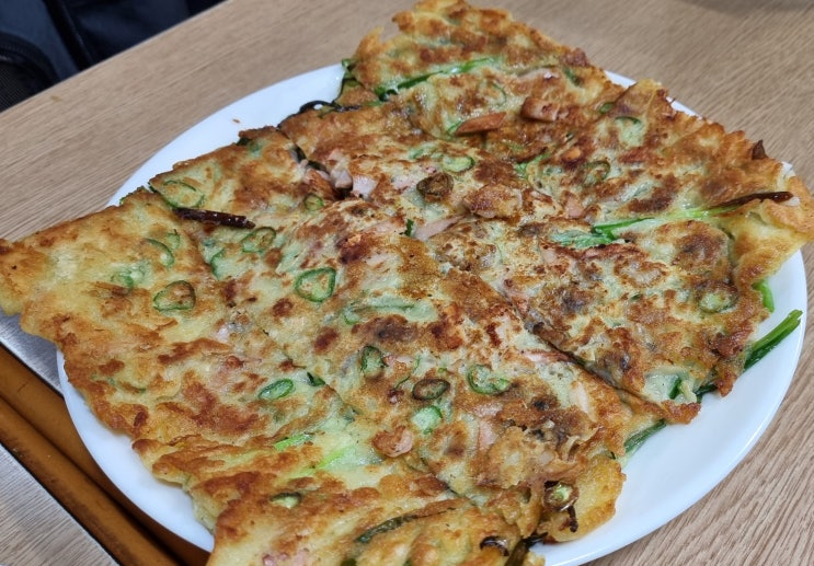 사당역 4번 & 5번 출구/남현동 먹자골목에서 2차 하기 좋은 전집 : 종로 빈대떡 사당역 4번 & 5번 출구/남현동 먹자골목에서 2차 하기 좋은 전집 : 종로 빈대떡