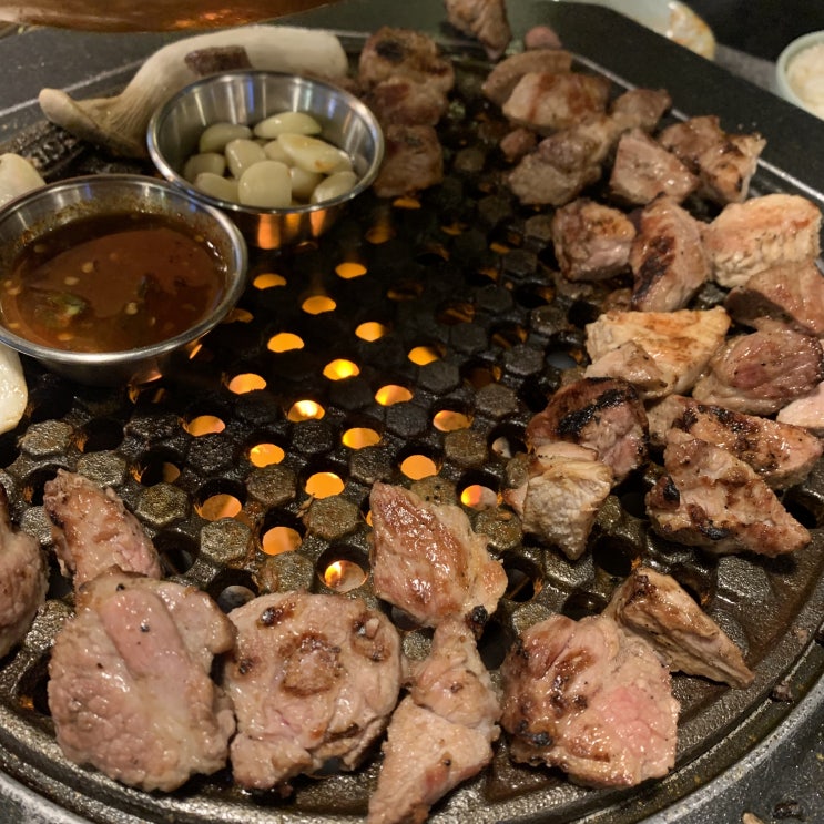 <서울 사당동 맛집> 흑돼지 먹으러 제주도 갈 필요 없습니다... "제줏간 이수점"