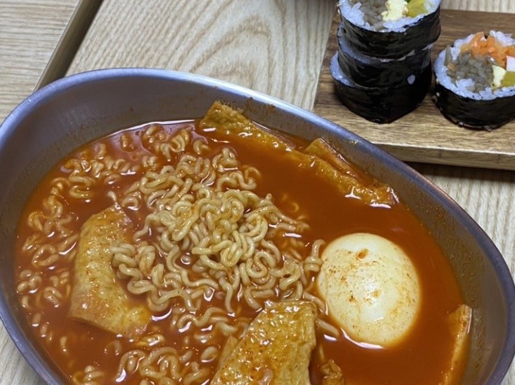  사당역맛집) 방배동 배달떡볶이 맛집 대박분식 방배본점 방문했어요.